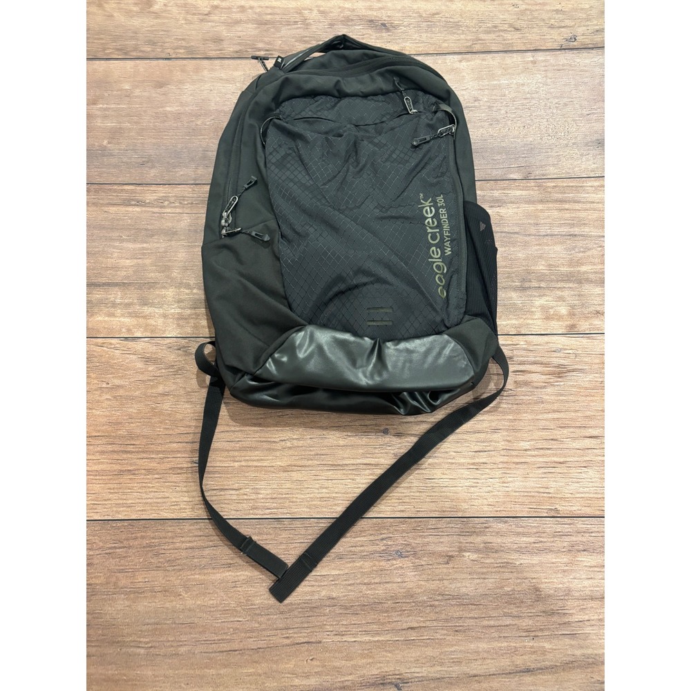 Eagle Creek Wayfinder 30L Backpack Jet Black Travel Laptop Bag Organizer Pocket